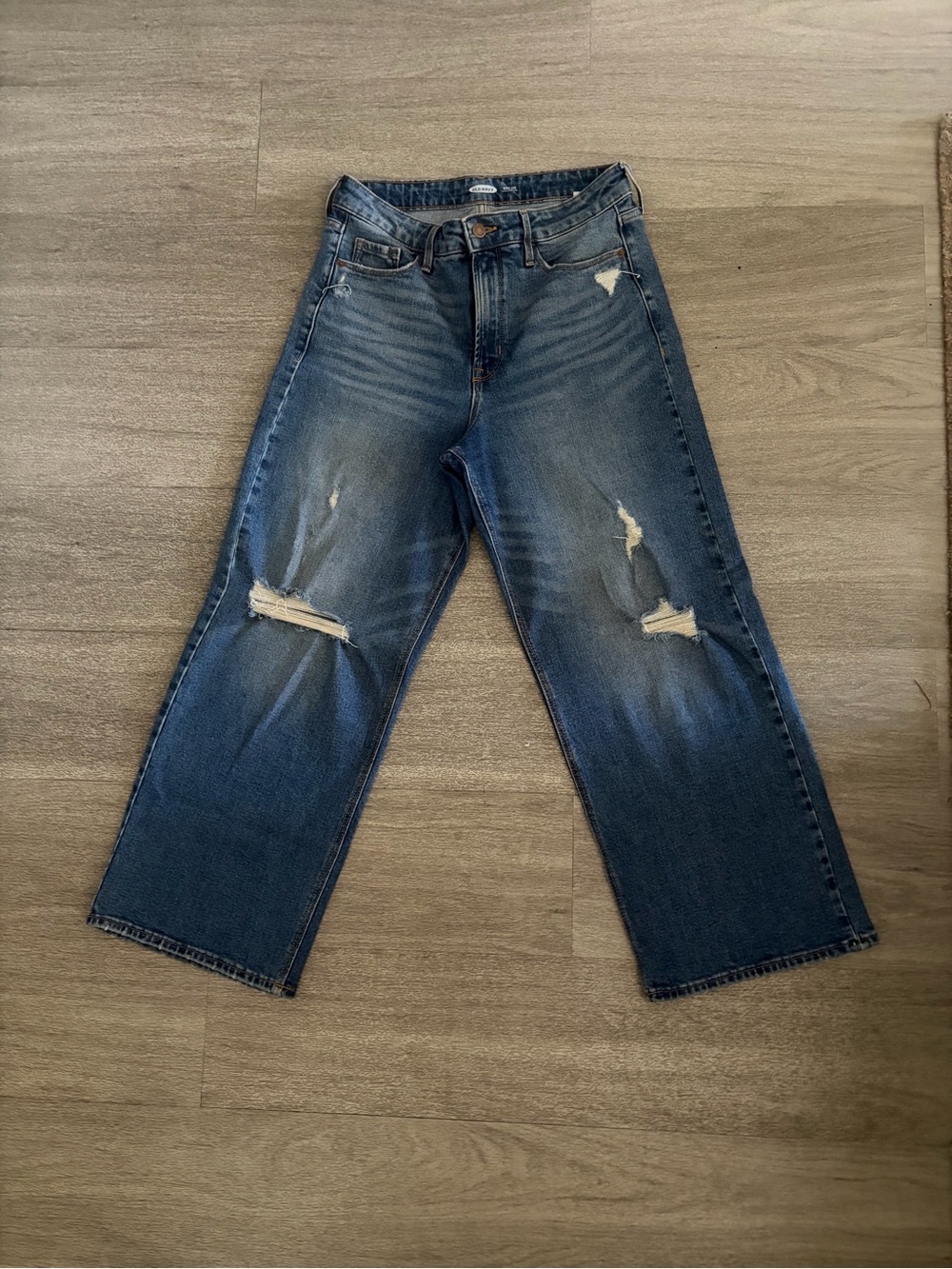 Old Navy Wide Leg Extra High Rise Blue Distressed Denim Jeans